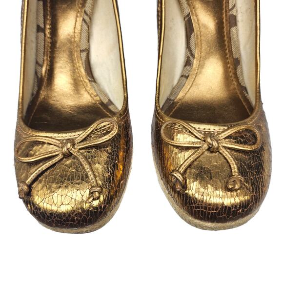 Coach Shoes Womens 6.5 Gold Metallic Crackled Bow Tie Wedge Espadrille Heels Y2k - Picture 6 of 13
